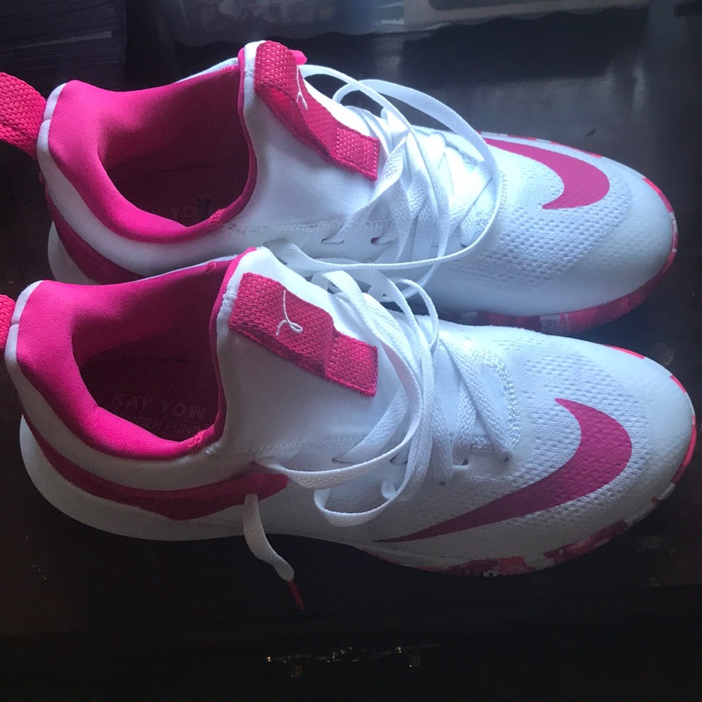Worn 2 or 3 times nike pink and white kay yow shoes!!